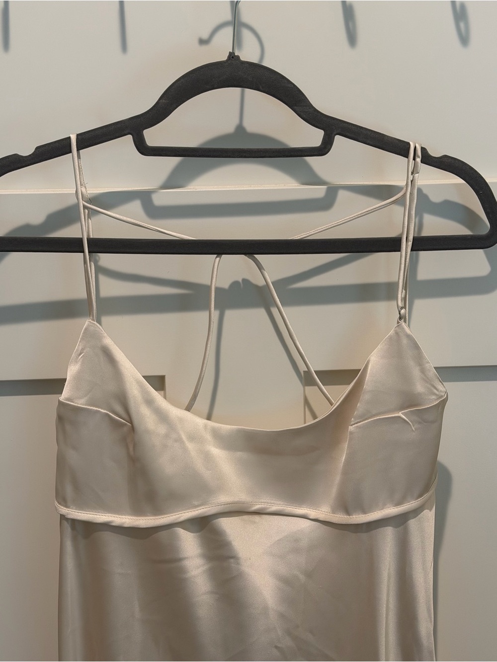 Fashion Nova Satin Going Out Dress Cream Size L - Picture 3 of 9